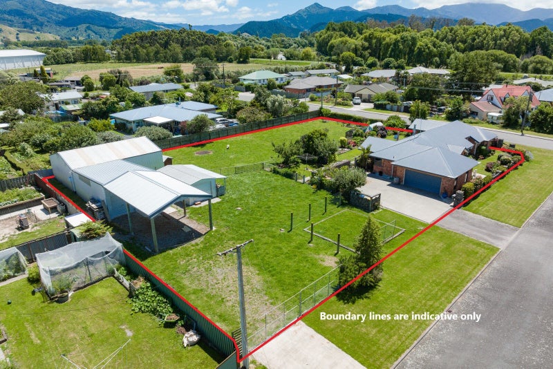 14 Hathaway Street, Spring Creek - Carousel 32