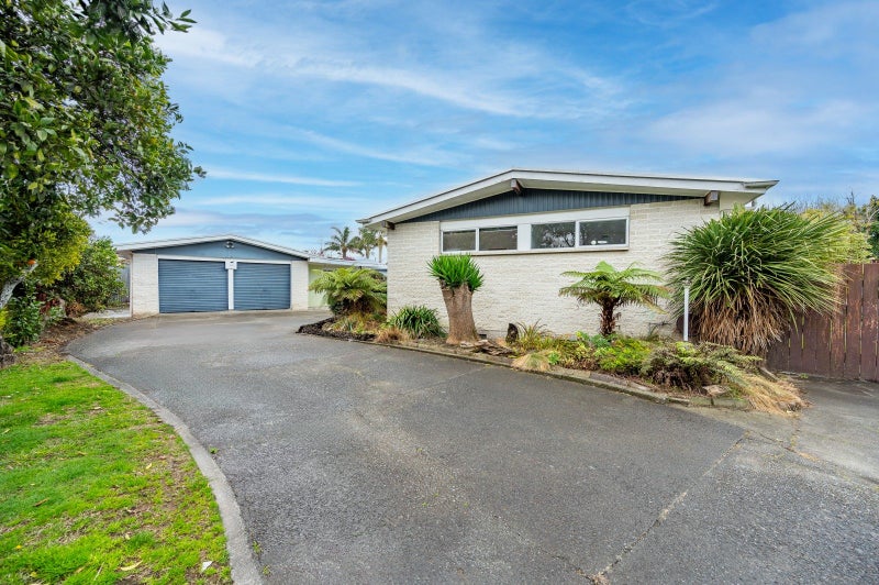 439 Gloucester Street, Taradale, Napier - Carousel 1