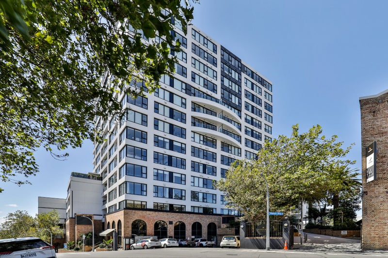1405/8 Hereford Street, Freemans Bay, Auckland - Carousel 1
