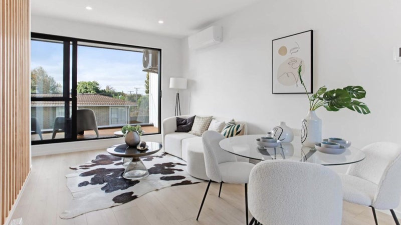 4/19 Matangi Road, Mount Wellington, Auckland - Carousel 1