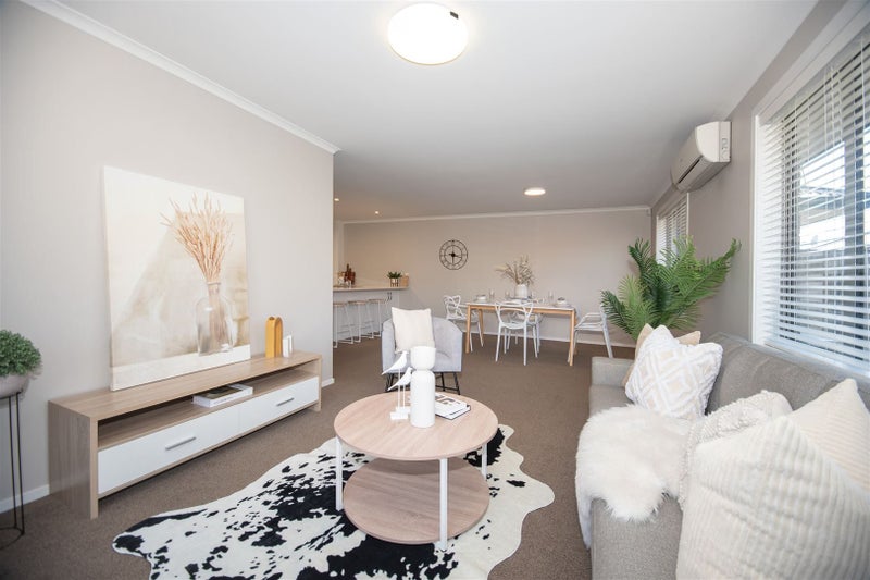 9/27 Jones Crescent, Melville, Hamilton - Carousel 1