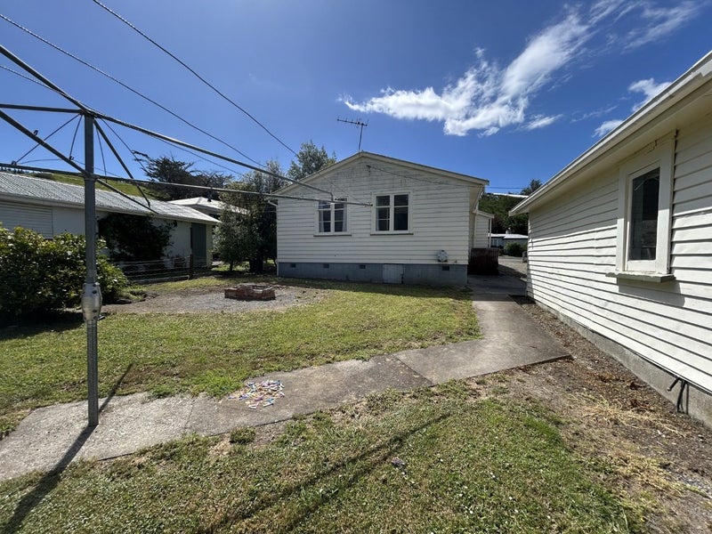 13 Blackhill Road, Tinui - Carousel 17