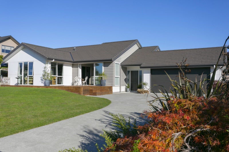 10 Loloma Way, Wharewaka, Taupo - Carousel 1
