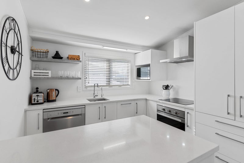 80 Beach Haven Road, Beach Haven, Auckland - Carousel 2