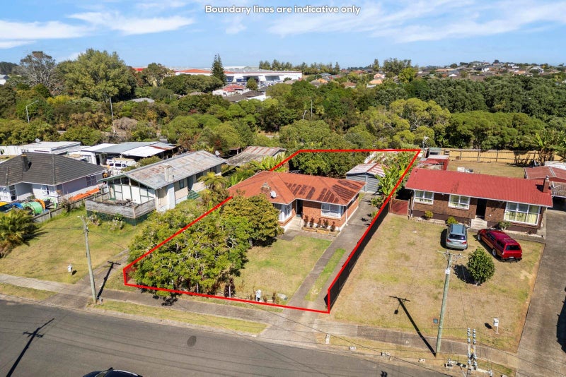 17 Geoffrey Place, Mangere East, Auckland - Carousel 1