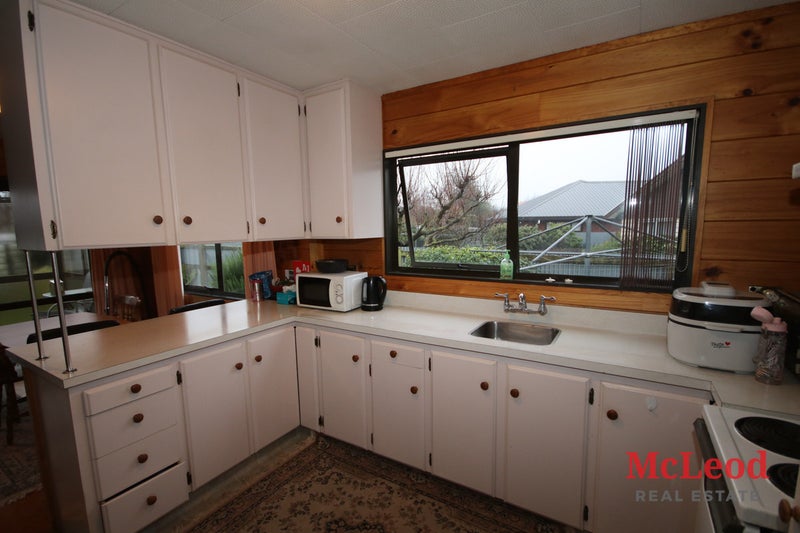 24A Nixon Street, Tinwald, Ashburton - Carousel 1