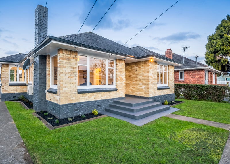 1/46 Carruth Road, Papatoetoe, Auckland - Carousel 1