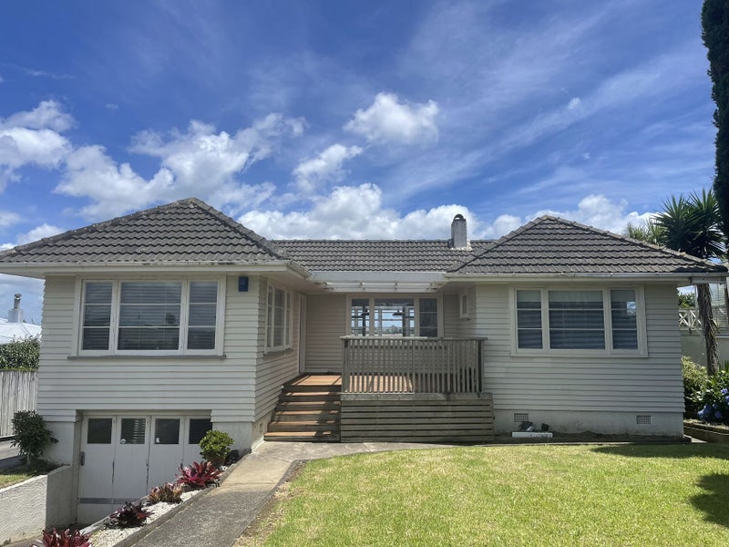 165 Cook Street, Howick, Auckland - Carousel 1
