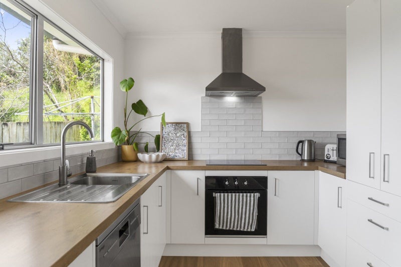 70B Pillans Road, Otumoetai, Tauranga - Carousel 2