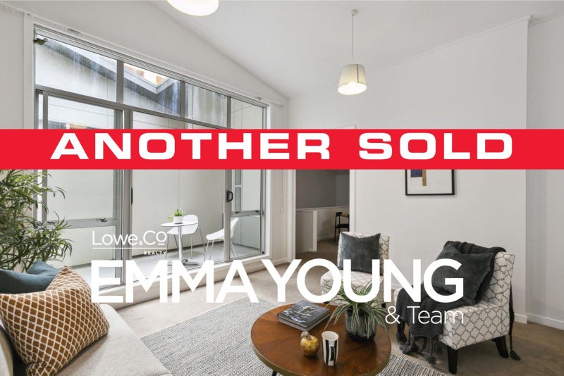 12/7 Feltex Lane, Te Aro, Wellington - Carousel 1