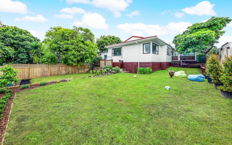 3/9 Michaels Avenue, Ellerslie, Auckland - Carousel 1
