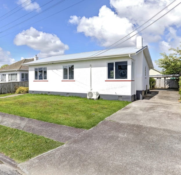 4 Rotherham Street, Aramoho, Whanganui - Carousel 1