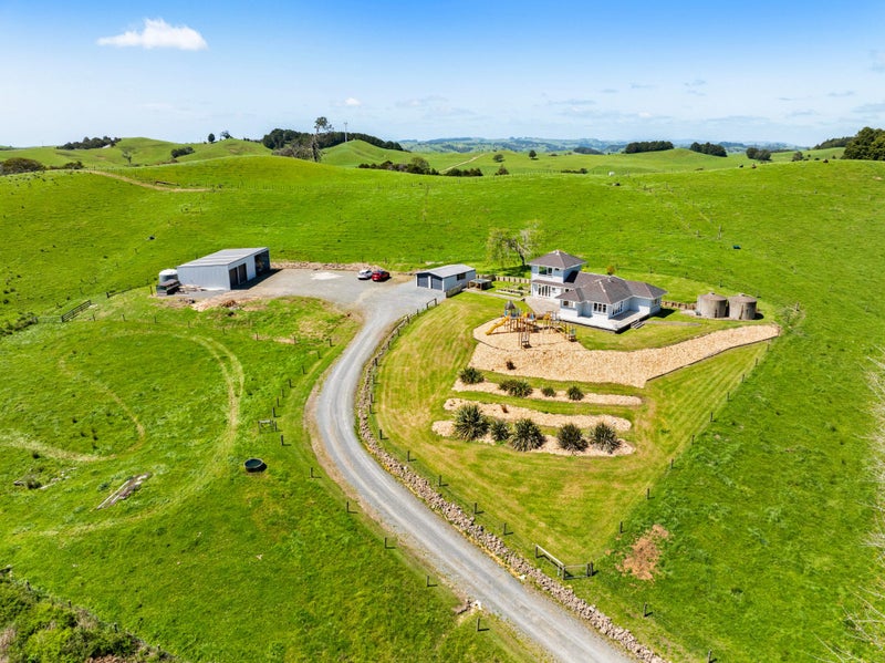 923 Maungakaramea Road, Whangarei - Carousel 1