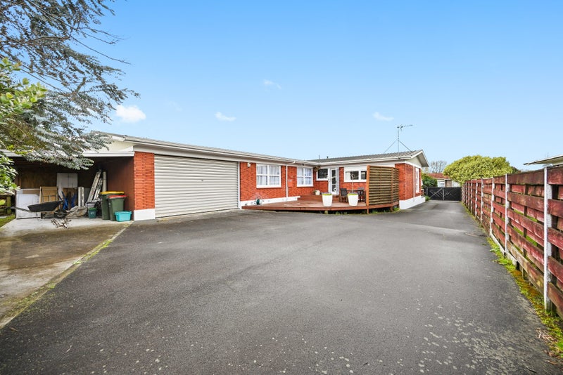 16 Egmont Street, Chartwell, Hamilton - Carousel 17