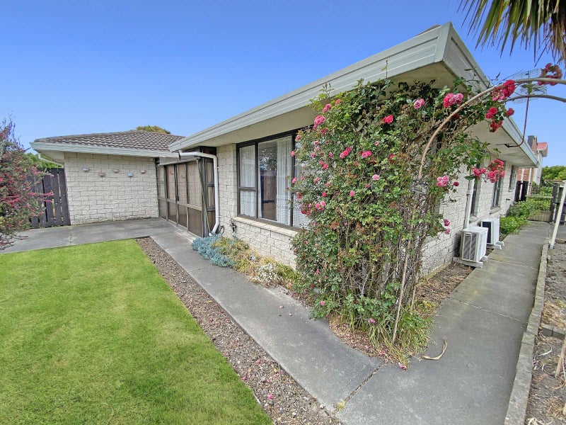 1/20 Hillmorton Street, Hillmorton, Christchurch - Carousel 1