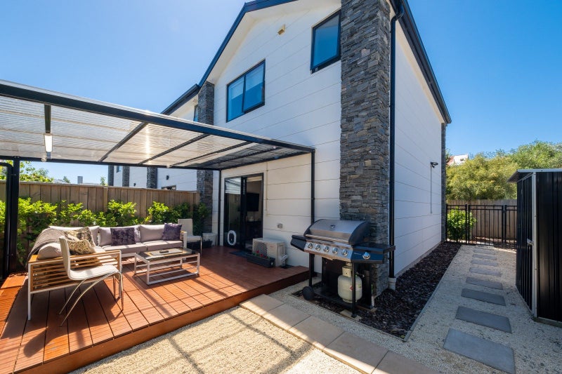 4/216 Worcester Street, Christchurch Central, Christchurch - Carousel 1