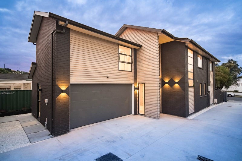 36 Tawhiri Road, One Tree Hill, Auckland - Carousel 2