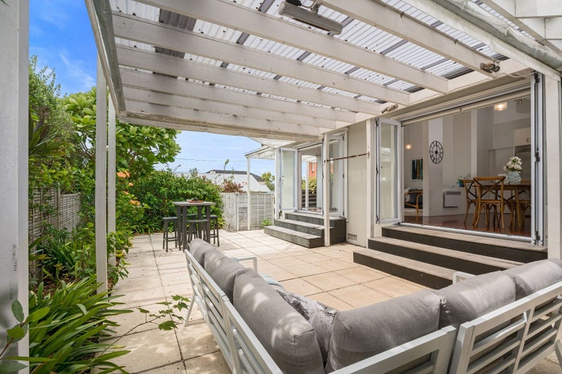 1/11 Rewiti Avenue, Takapuna, Auckland - Carousel 8