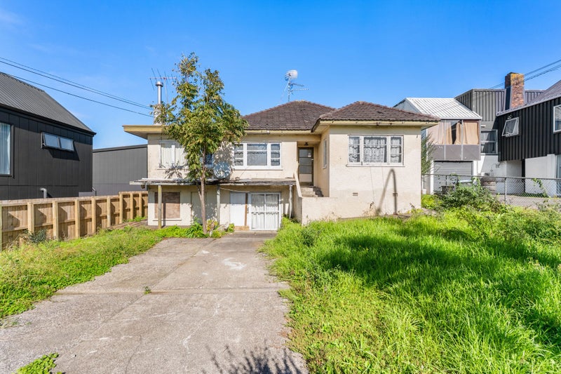 449 Ellerslie-Panmure Highway, Mount Wellington, Auckland - Carousel 1