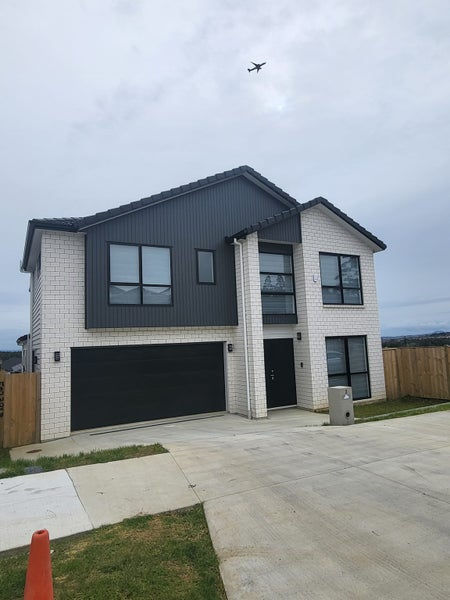 3 Hauhake Road, Flat Bush, Auckland - Carousel 1