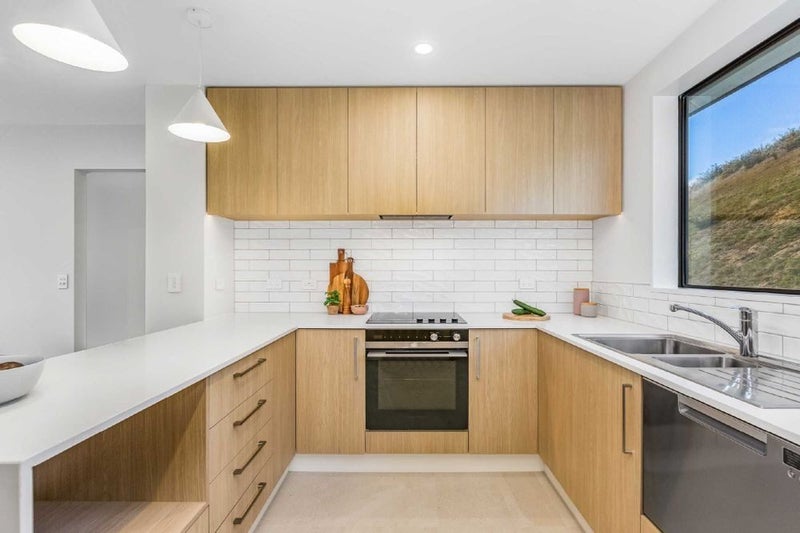 45 Oakum Road, Whitby, Porirua - Carousel 2