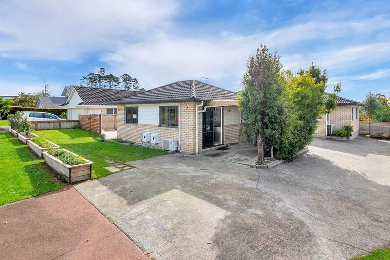 35 English Oak Drive, Schnapper Rock, Auckland - Carousel 2