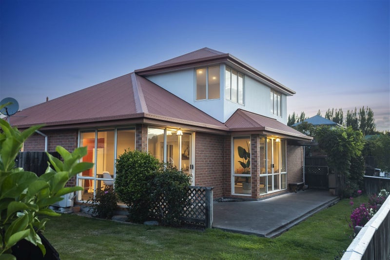 2 Rosefield Lane, Northcote, Christchurch - Carousel 2