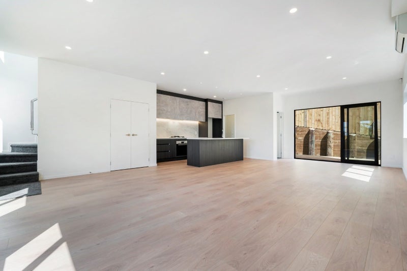 57B Chequers Avenue, Glenfield, Auckland - Carousel 2