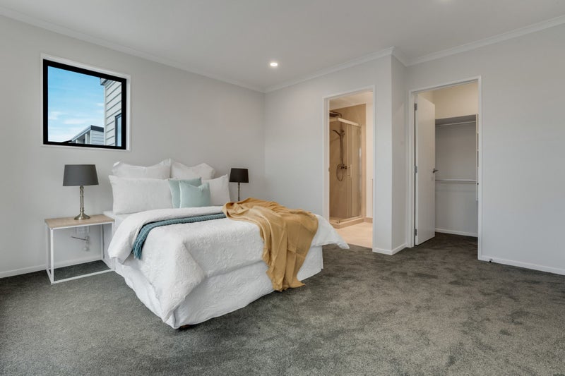 4D Becker Drive, Weymouth, Auckland - Carousel 1