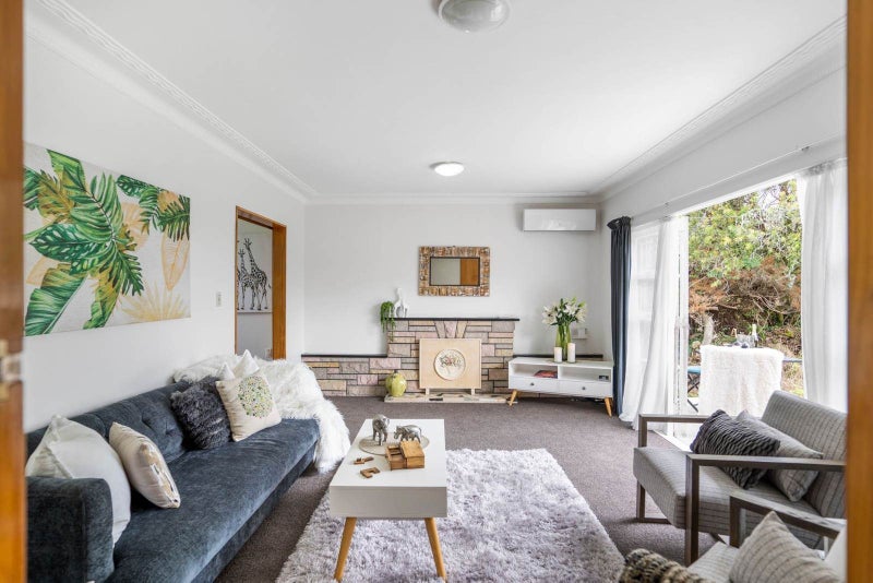 81 New Windsor Road, New Windsor, Auckland - Carousel 2