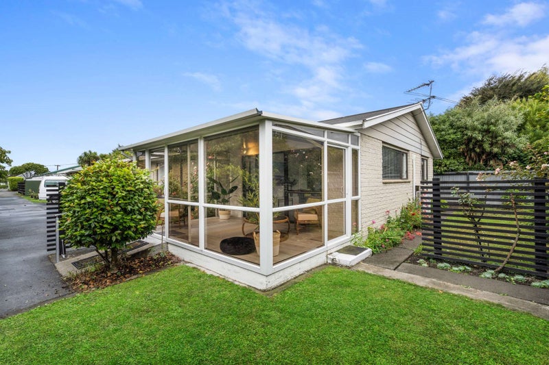 2/15 Highsted Road, Bishopdale, Christchurch - Carousel 2