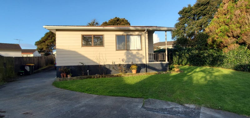 269 Mahia Road, Weymouth, Auckland - Carousel 1