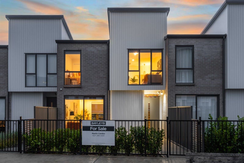 6 Tokitoki Way, Kenepuru, Porirua - Carousel 1