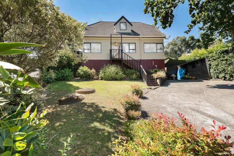 53 Robbies Road, Shelly Park, Auckland - Carousel 2