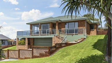 148 Parklands Avenue, Bell Block, New Plymouth - Carousel 1