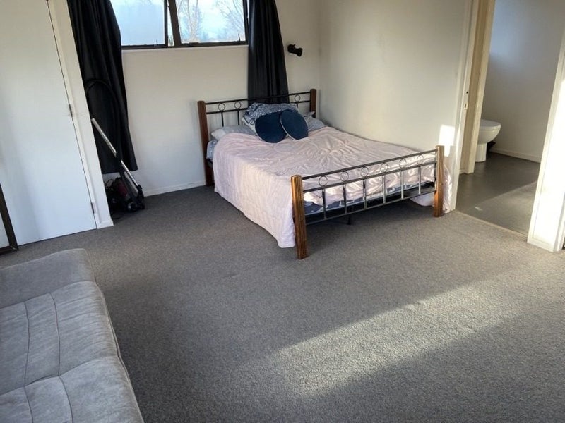 52 Rosamund Avenue, New Windsor, Auckland - Carousel 5