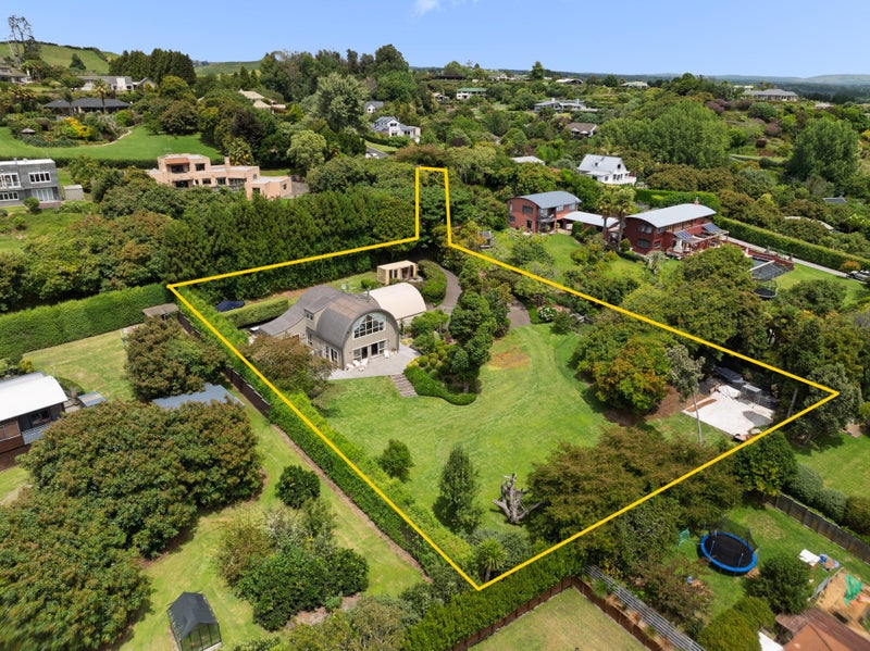 12 Zapote Place, Ohauiti, Tauranga - Carousel 1