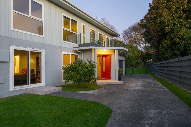 7 Sharon Place, Awapuni, Palmerston North - Carousel 28