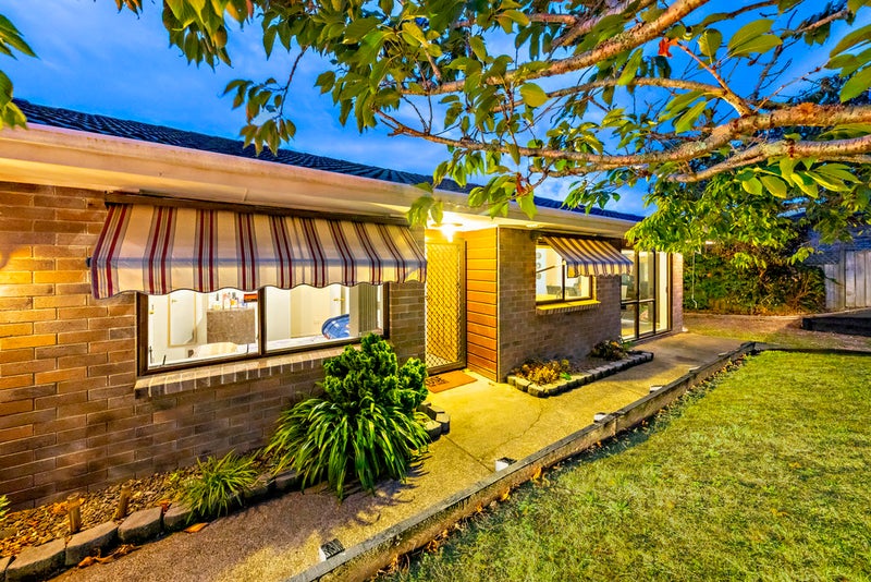 3/51 Redoubt Road, Goodwood Heights, Auckland - Carousel 11