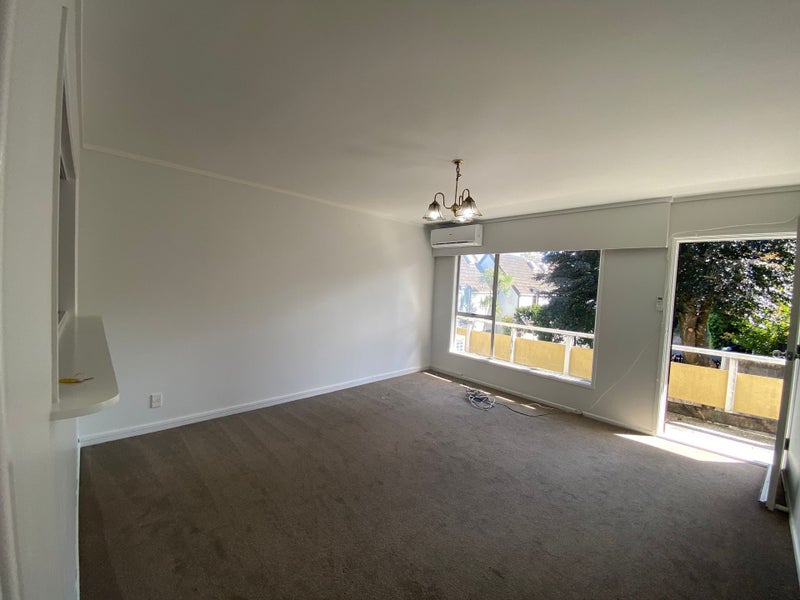 9/1 Kingsway Avenue, Sandringham, Auckland - Carousel 1