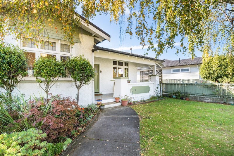 7 Albert Street, Palmerston North, Palmerston North - Carousel 21