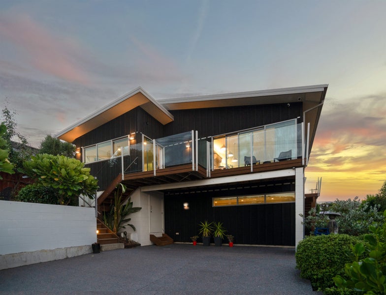 74 Moncks Spur Road, Redcliffs, Christchurch - Carousel 2