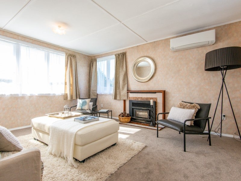 7 Peterhead Avenue, Flaxmere, Hastings - Carousel 2