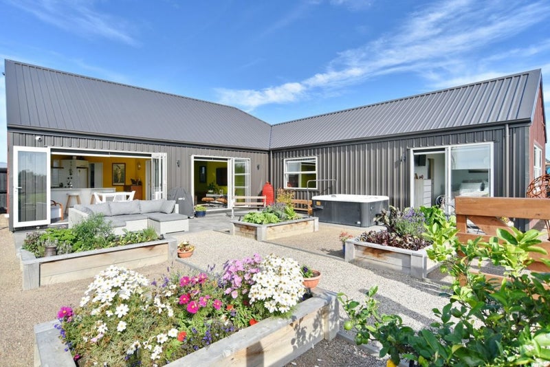 35 Dow Square, Wigram, Christchurch - Carousel 1