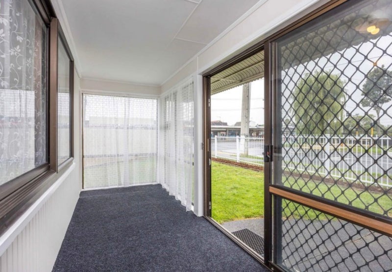 1 Ranfurly Road, Papatoetoe, Auckland - Carousel 2