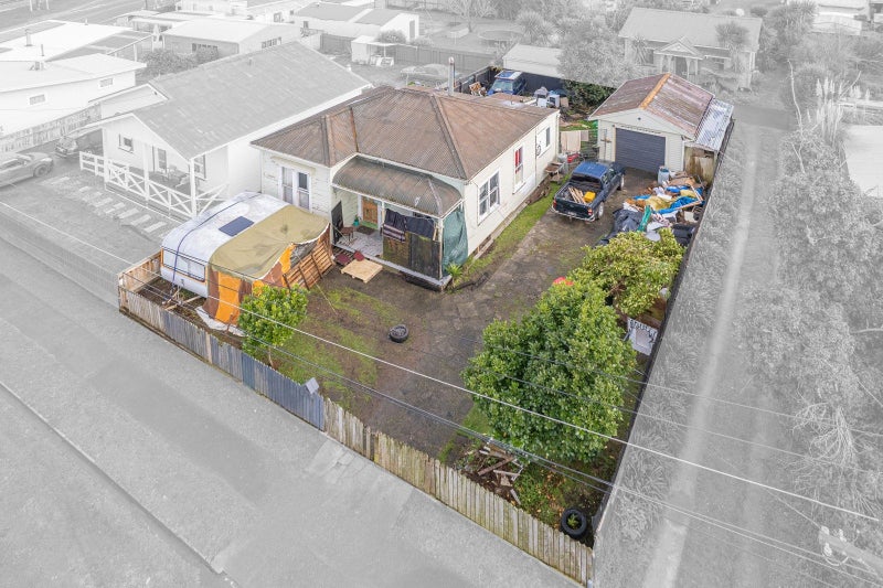 5 Mahoney Street, Whanganui East, Whanganui - Carousel 2