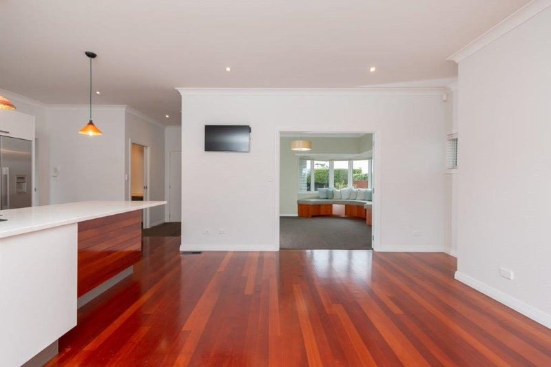 1B Nottingham Street, Westmere, Auckland - Carousel 2