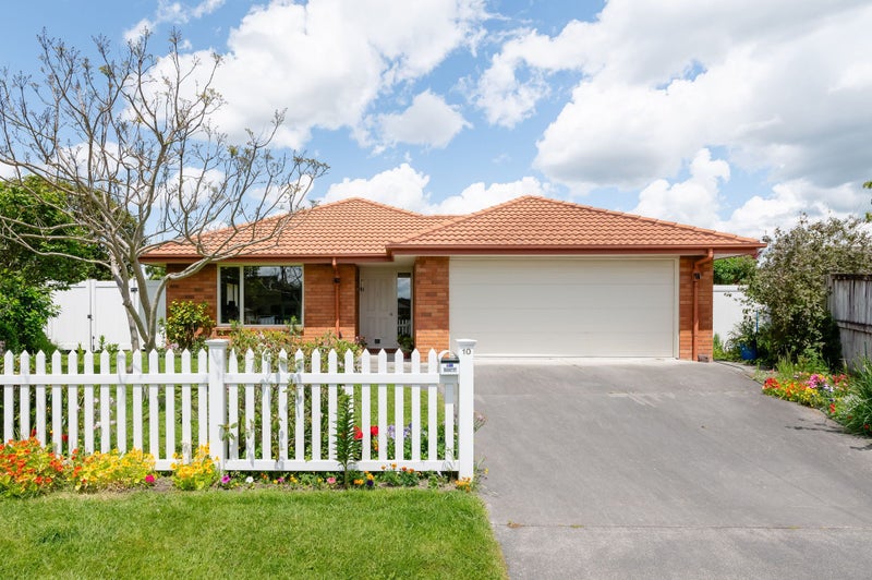 10 Jarvis Court, Huntington, Hamilton - Carousel 1