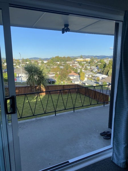 75 Coopers Road, Gate Pa, Tauranga - Carousel 2