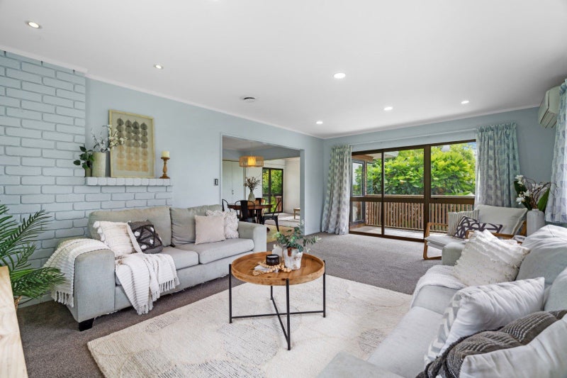 158 Welcome Bay Road, Welcome Bay, Tauranga - Carousel 1